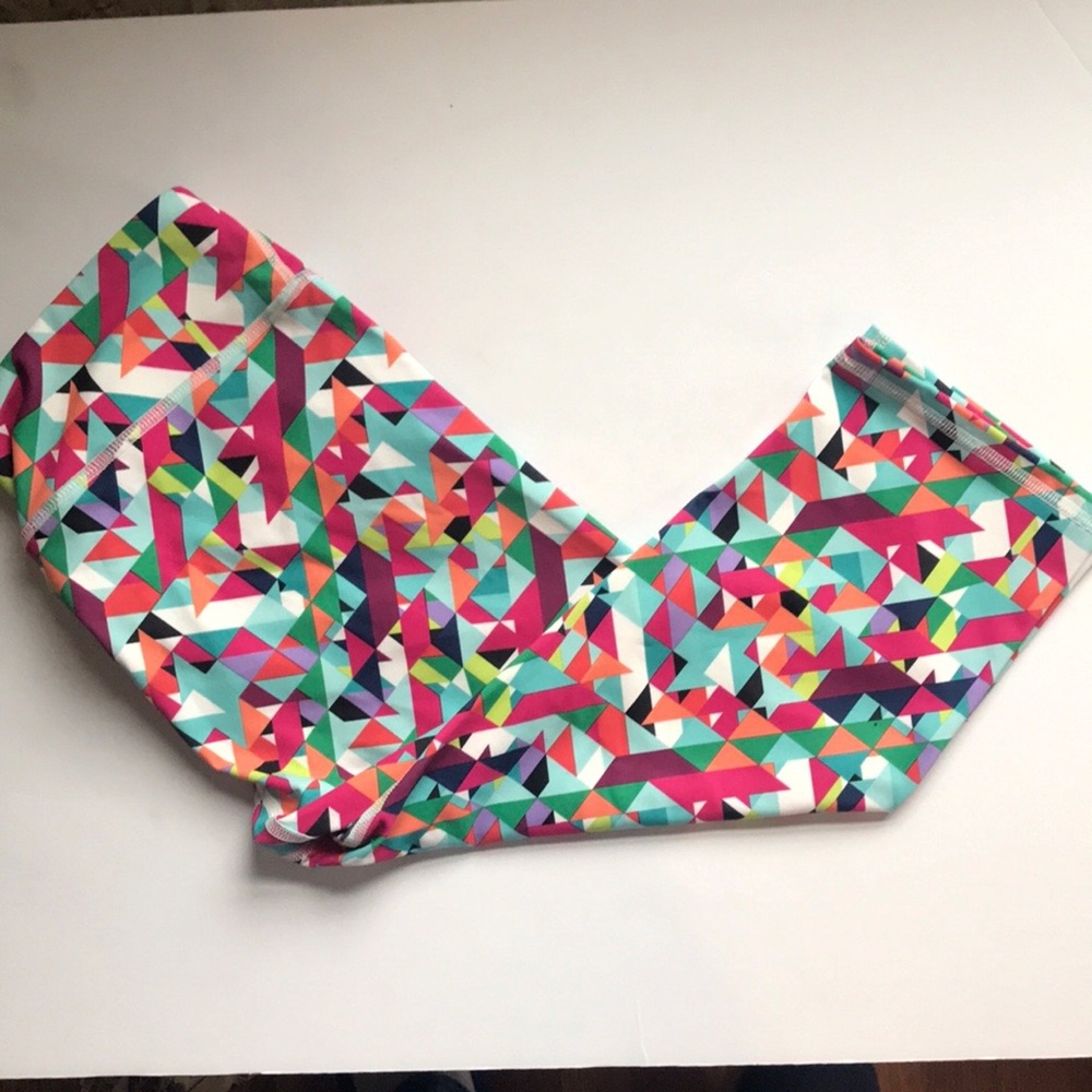 Fabletics Multi Color Active Capris Leggings Size… - image 3